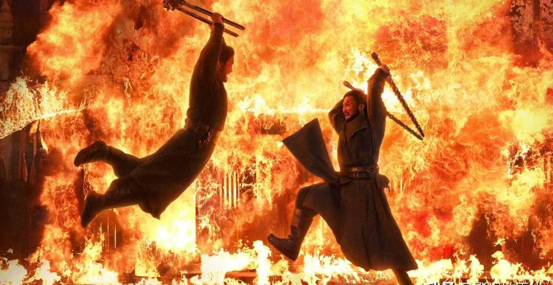 我的天，吴京这次真悬了！联手谢霆锋都压不住，最大的对手居然还没上？春节档这阵