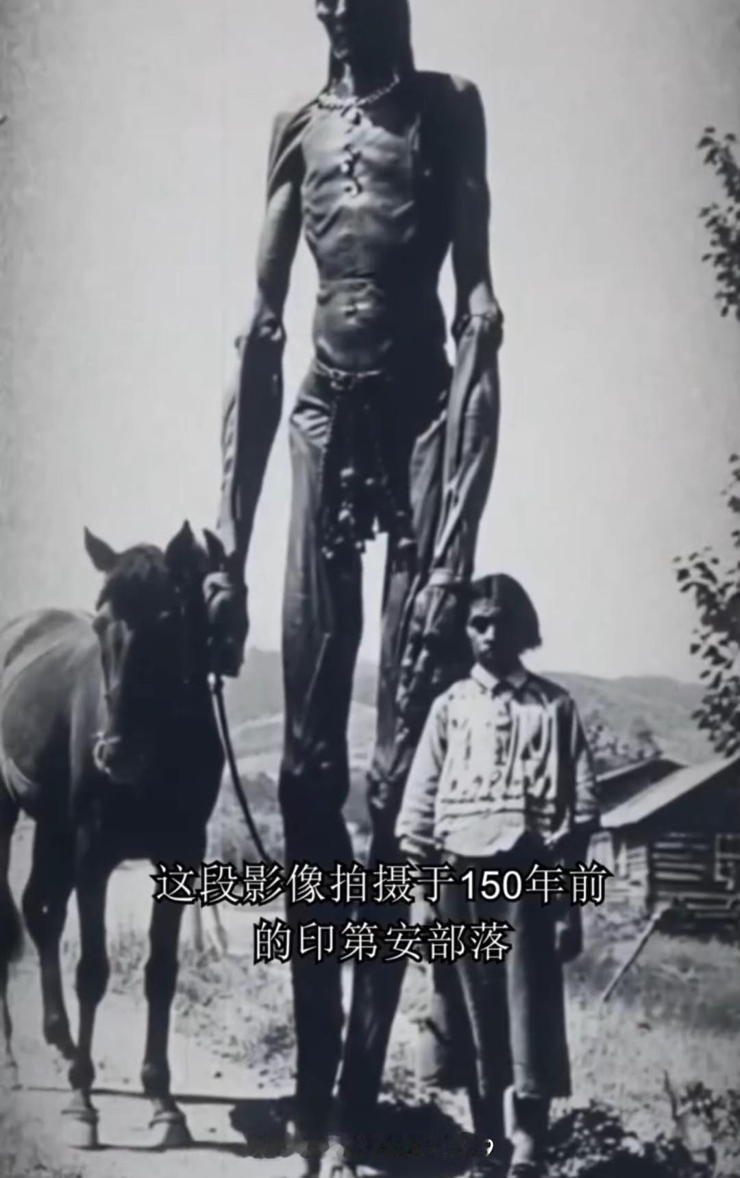 100年前的印第安人，他们的生活通过爱德华·柯蒂斯的镜头有了别样呈现。1906年