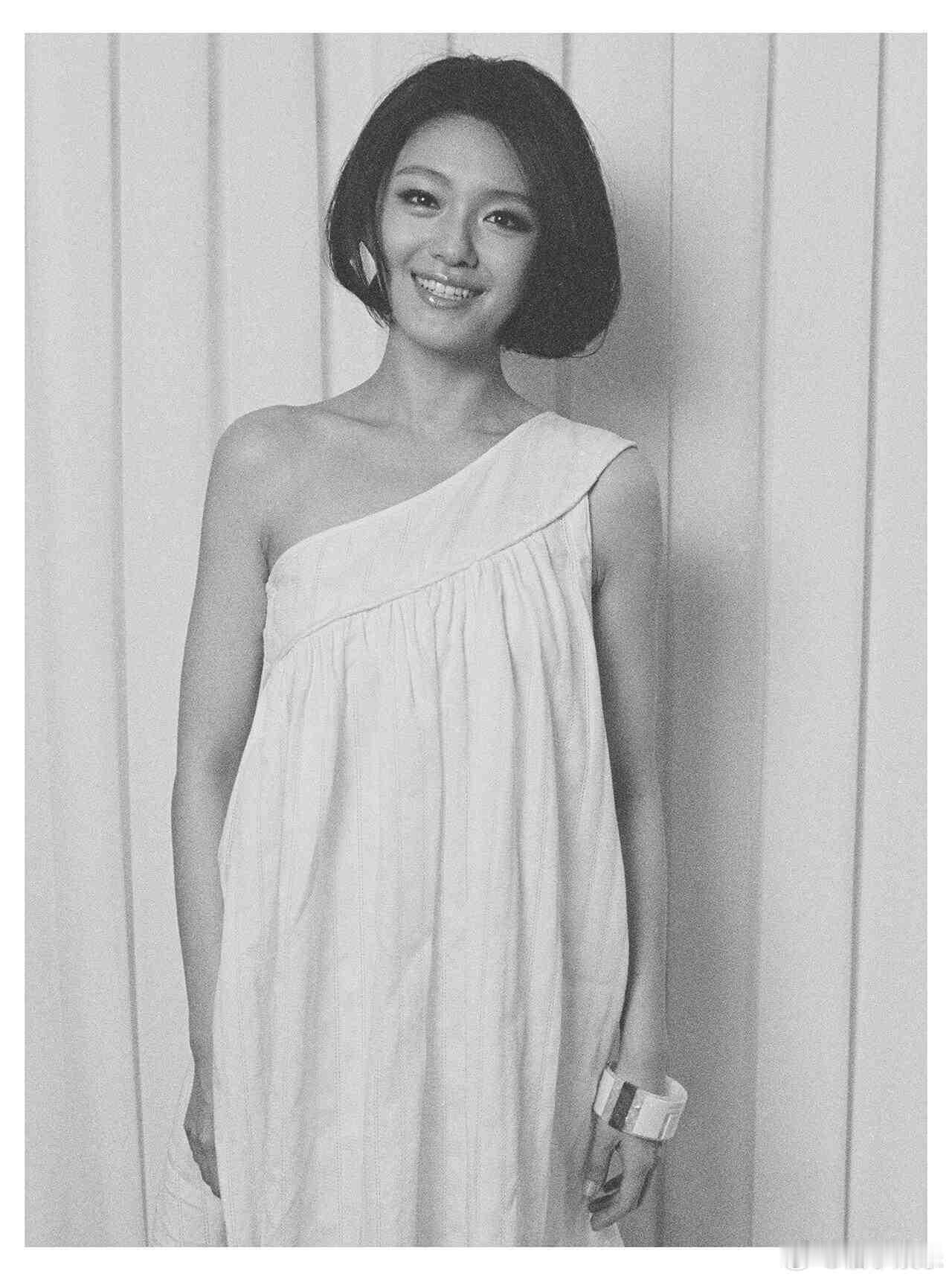 大S未发表的照片摄影师公开大S未发表的照片，一直都是那么美