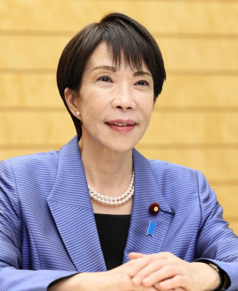 高市早苗被爆料原来是个撒谎成性的女政客，10月2日七国集团举行线上G7峰会，高市