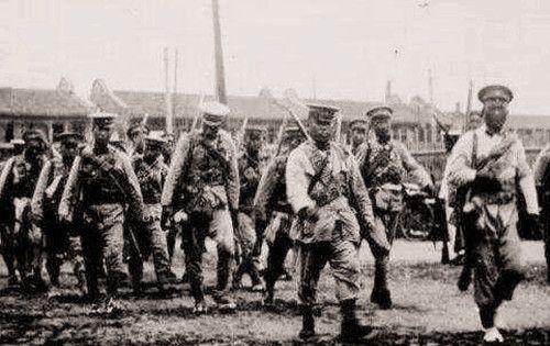 民国时期四川军阀混战有个奇特现象：打赢的一方，从不穷追猛打。川军中最强势的刘湘，