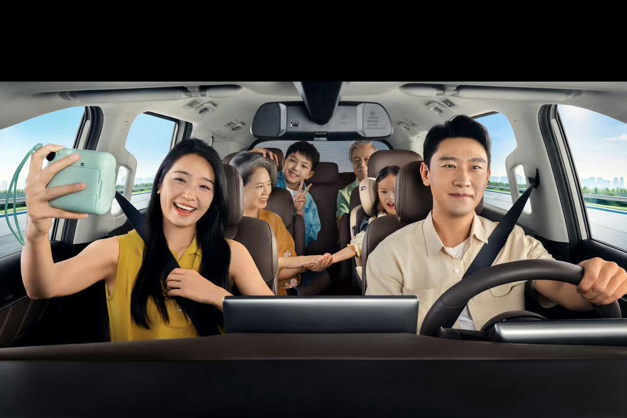 7.1万起购买推荐五菱730：平民的MPV