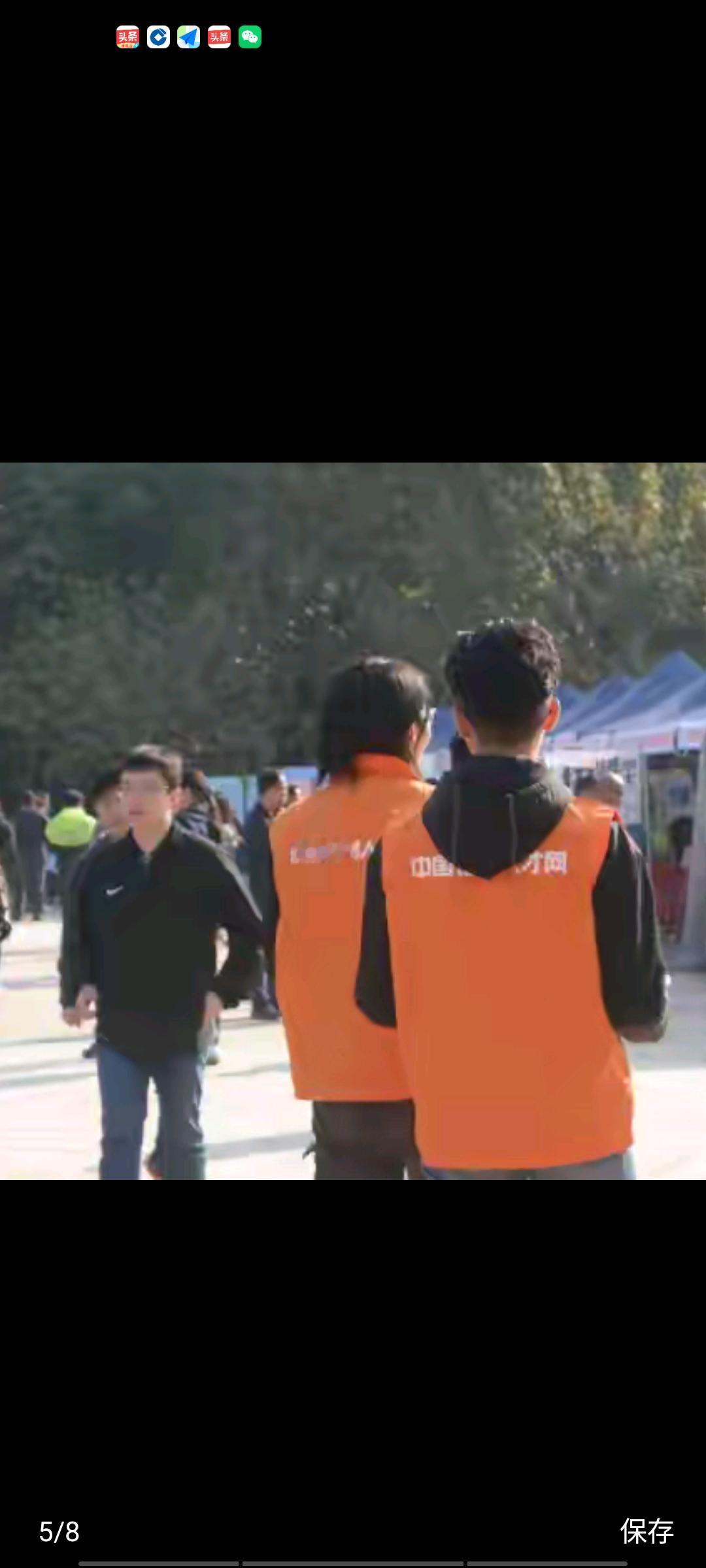 老张的孩子大学毕业三年了，考公、事业编都落榜了，国企又没资格考，要应届毕业生，去