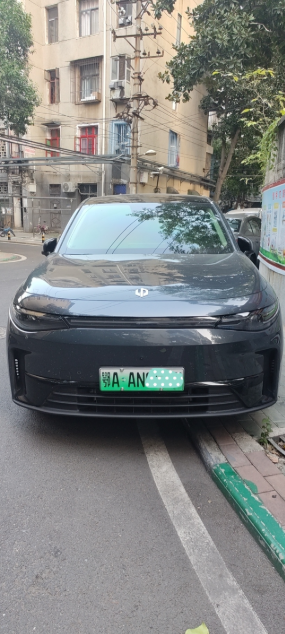 零跑C10行驶12000公里感受不明白为什么那么多人说电车不好？我也算一个老司