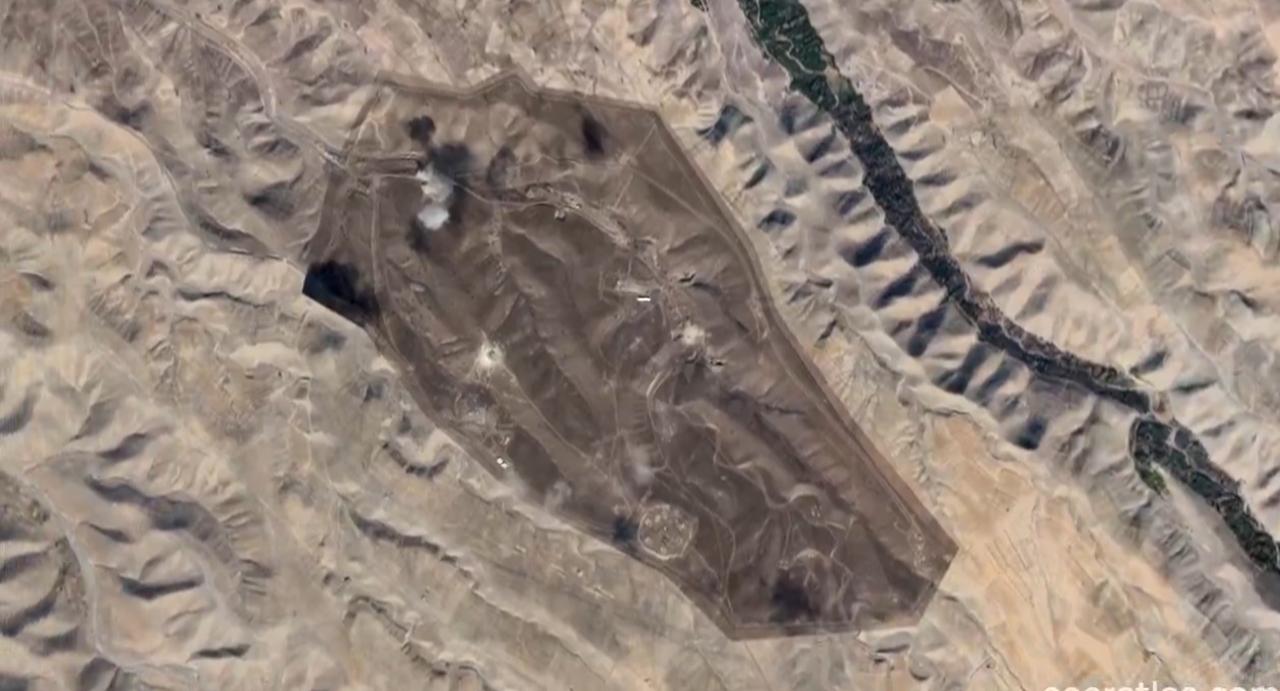 SoarAtlas获得了3月3日拍摄的伊朗大不里士导弹基地的最新高分