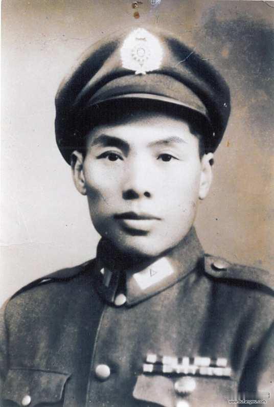 1950年，曾经创造仁安羌大捷的抗日英雄刘放吾少将因薪资收入太低，为了养家糊口，