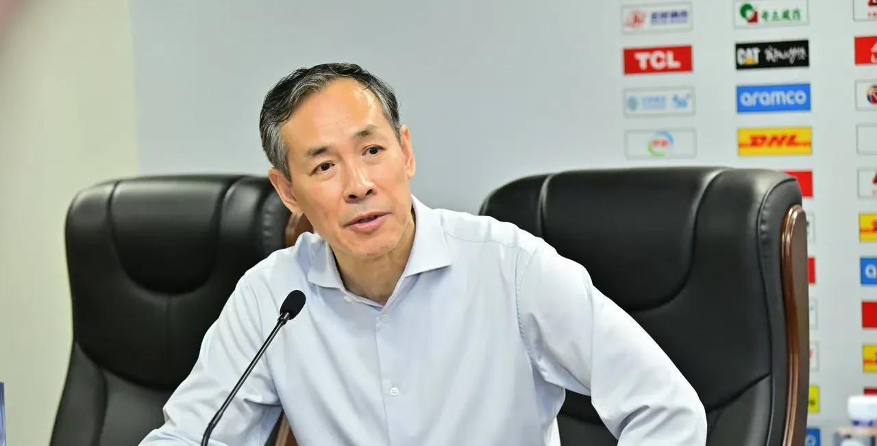 G6打回北京去！我有一个锦囊妙计献给许利民指导，周琦防守端根本没必要管吴骁，去协