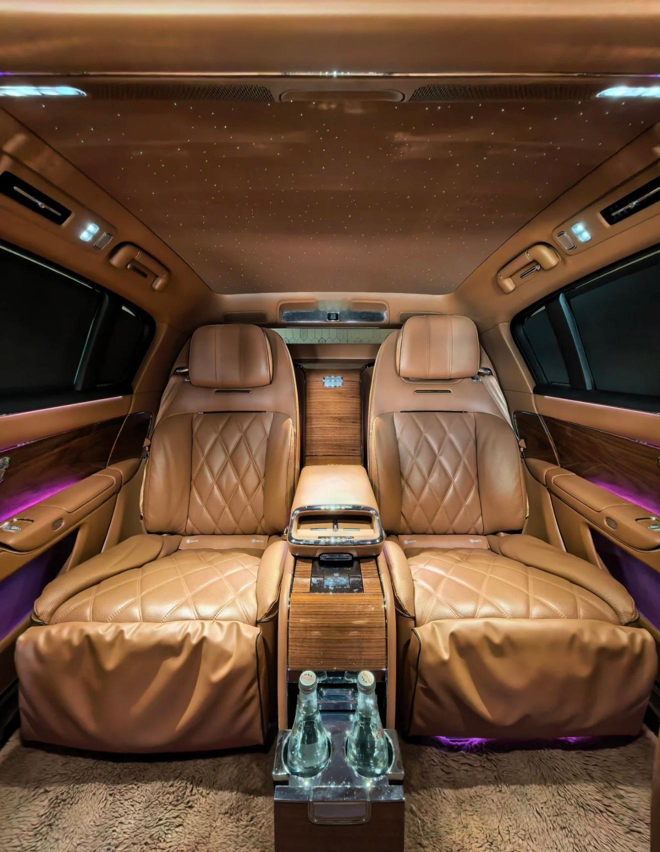 尊界S800的内饰确实是500万以内最强