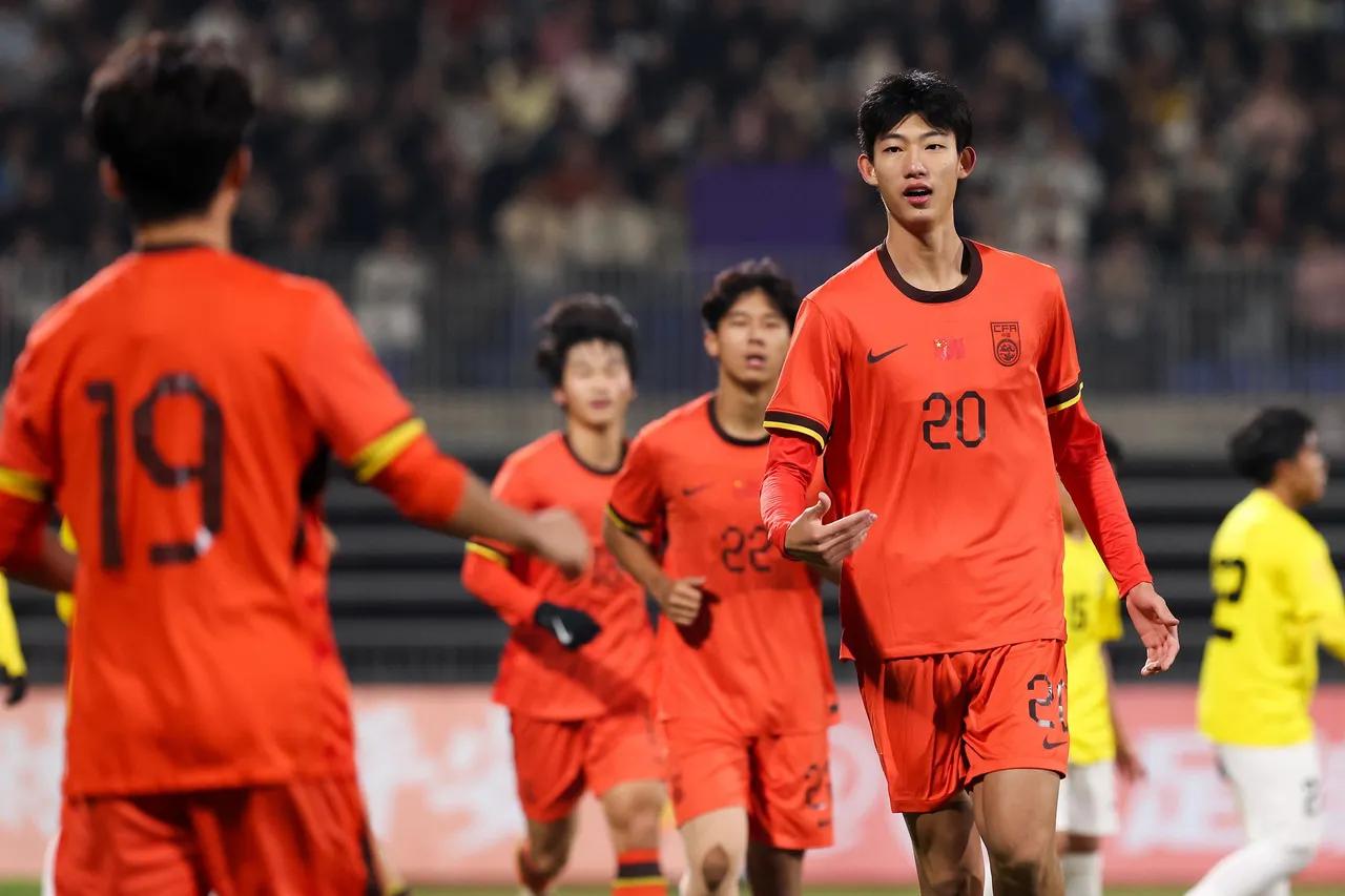 世少赛梦碎！中国U17首战0比1印尼U17，遭遇开门黑，中国U17竟然输给了刚刚
