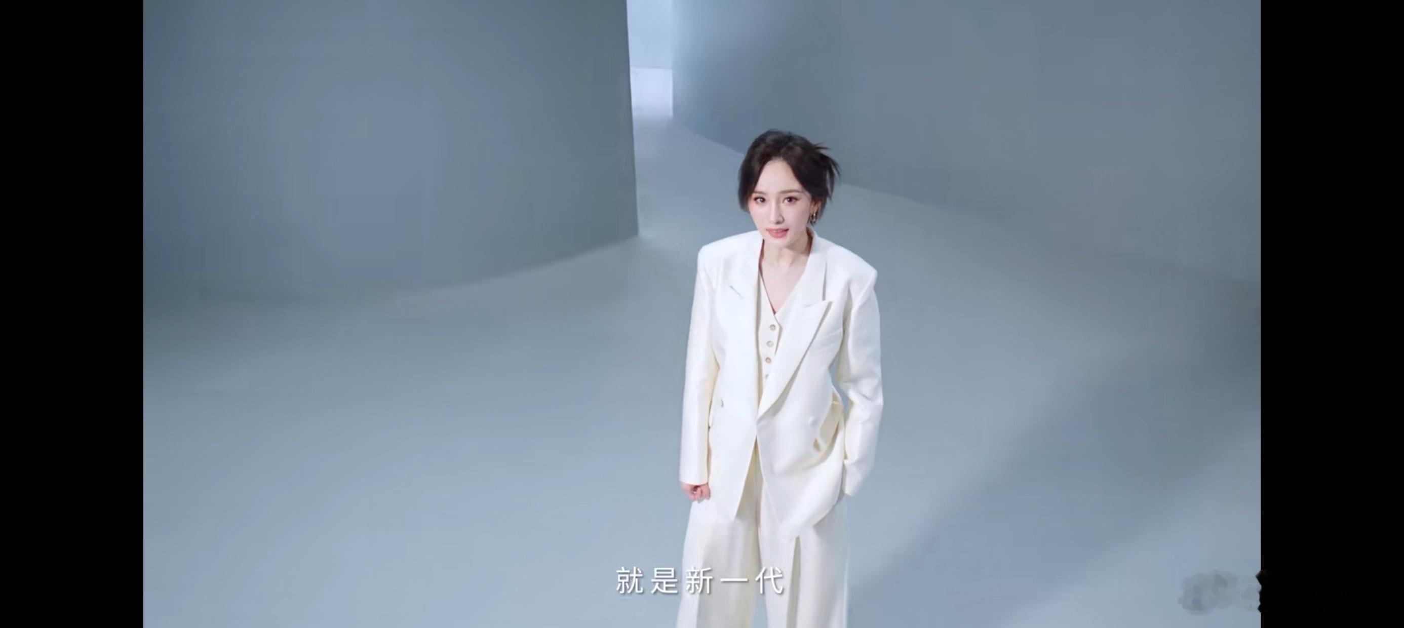 宝家洁轻松家务Follow幂作为常年被宠物掉毛困扰的养宠家庭，真的要实名安利