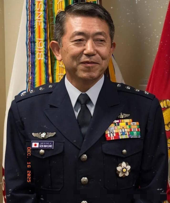 中方制裁岩崎茂效果已显现：日外相暗暗认怂，岛内承认“代价沉重”​15日，中方宣