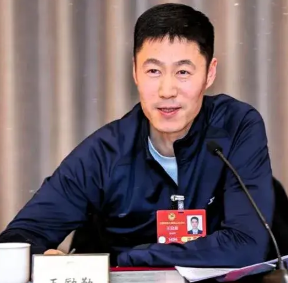 WTT美国大奖赛男乒表现不佳，三大问题应该引起重视一、军心涣散求胜欲望不强烈