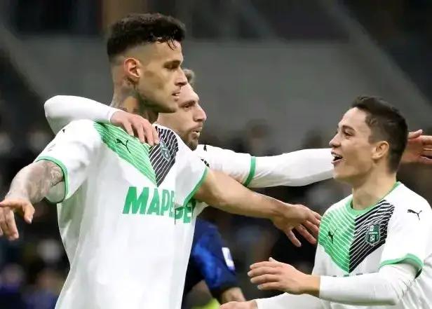 🇮🇹米体报道意大利队客战摩尔多瓦这场世预赛，加图索将大面积派出替补球员，锋