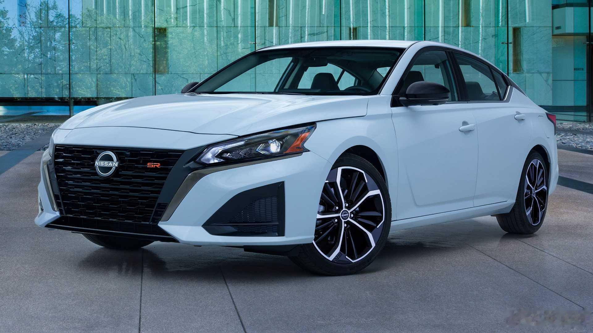 日产北美：天籁即将停产  早些时候，日产（Nissan）公布了全新“M...