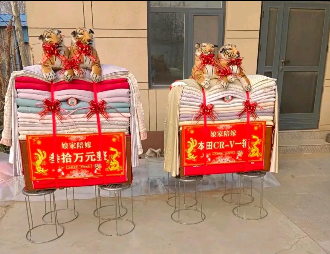 这个嫁妆，妥妥的一般农村天花板了吧！感觉就算是好多小城市也不一定有这个排面，现