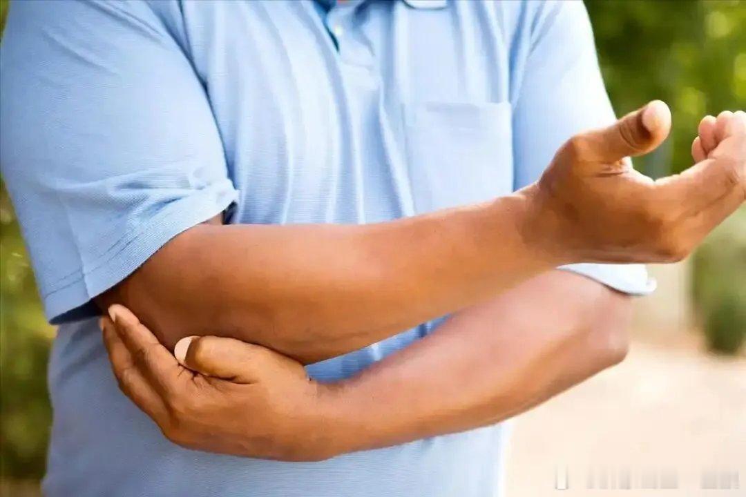 【医生发现：脑梗早期不是头晕，而是经常出现这5个异常，要警惕】脑梗塞，作为一种突