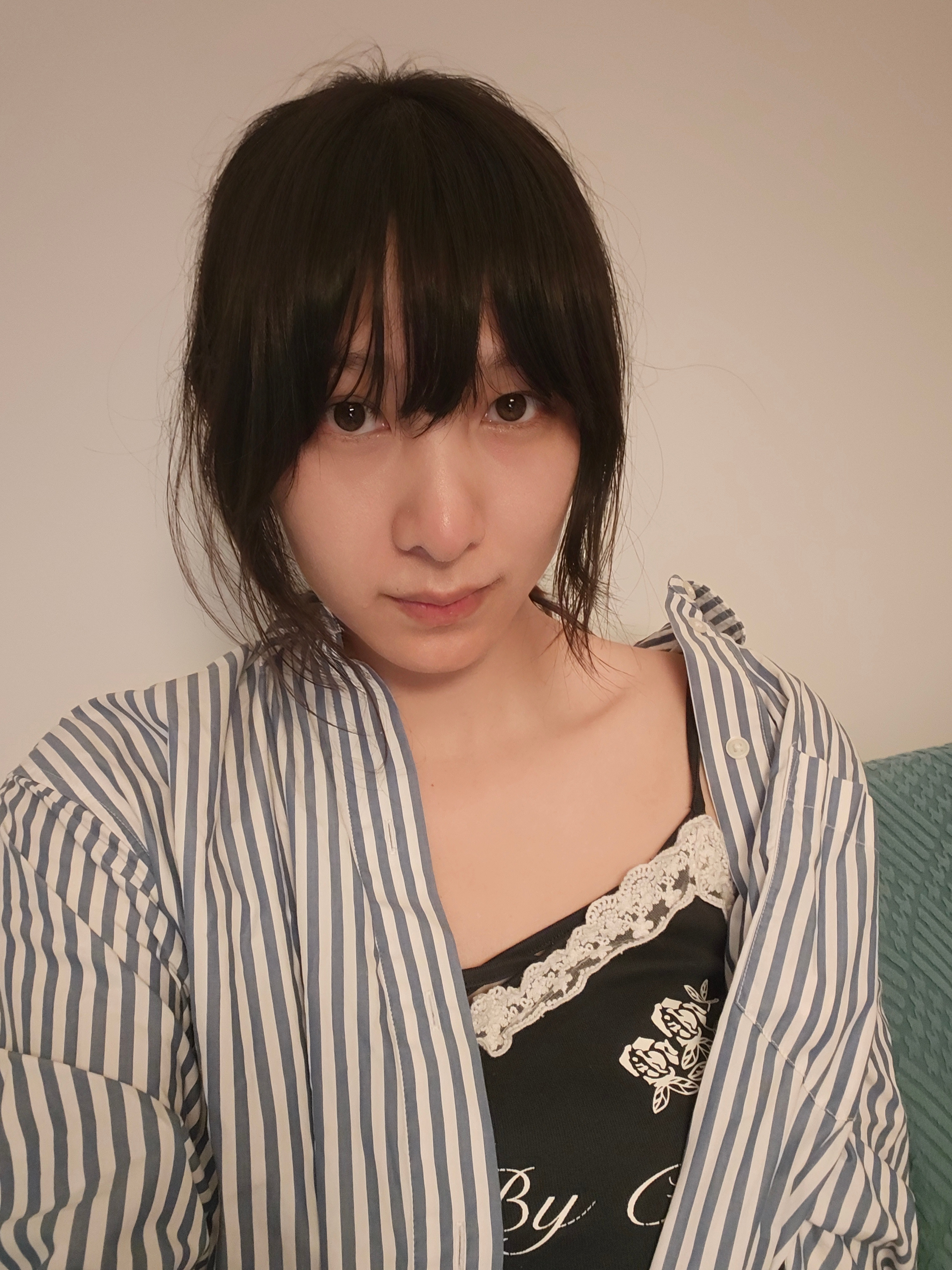 还有两个月就可以染头发啦哟呼~你觉得我染什么颜色好看？