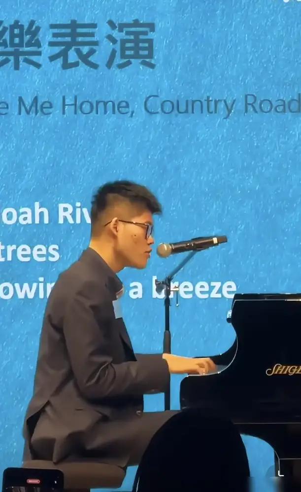 《我不信命，我信时间》：TVB男神退圈农村，十年钢琴陪练让自闭症儿子登上金奖领奖台