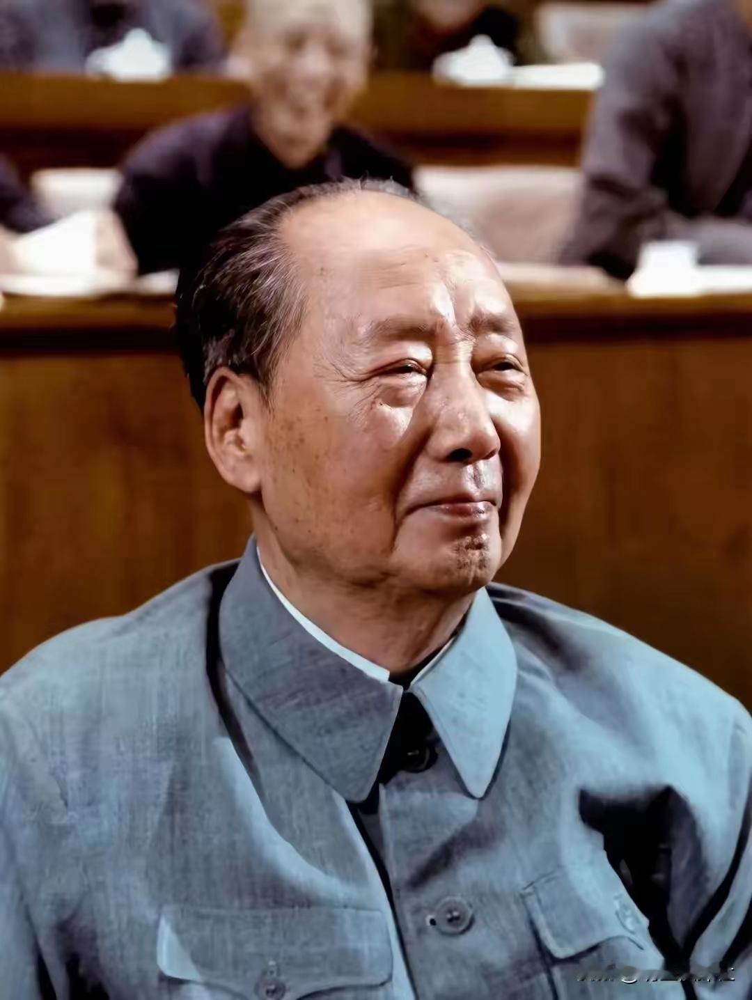 从抗美援朝到伟人离去，他始终掌控着世界格局有人说，历史是由强者书写的，但真