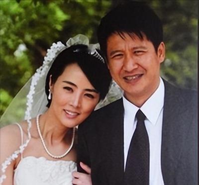 2004年，北漂的张国强工资只有3000元，妻子忍受不了张国强的贫穷，于是提出离