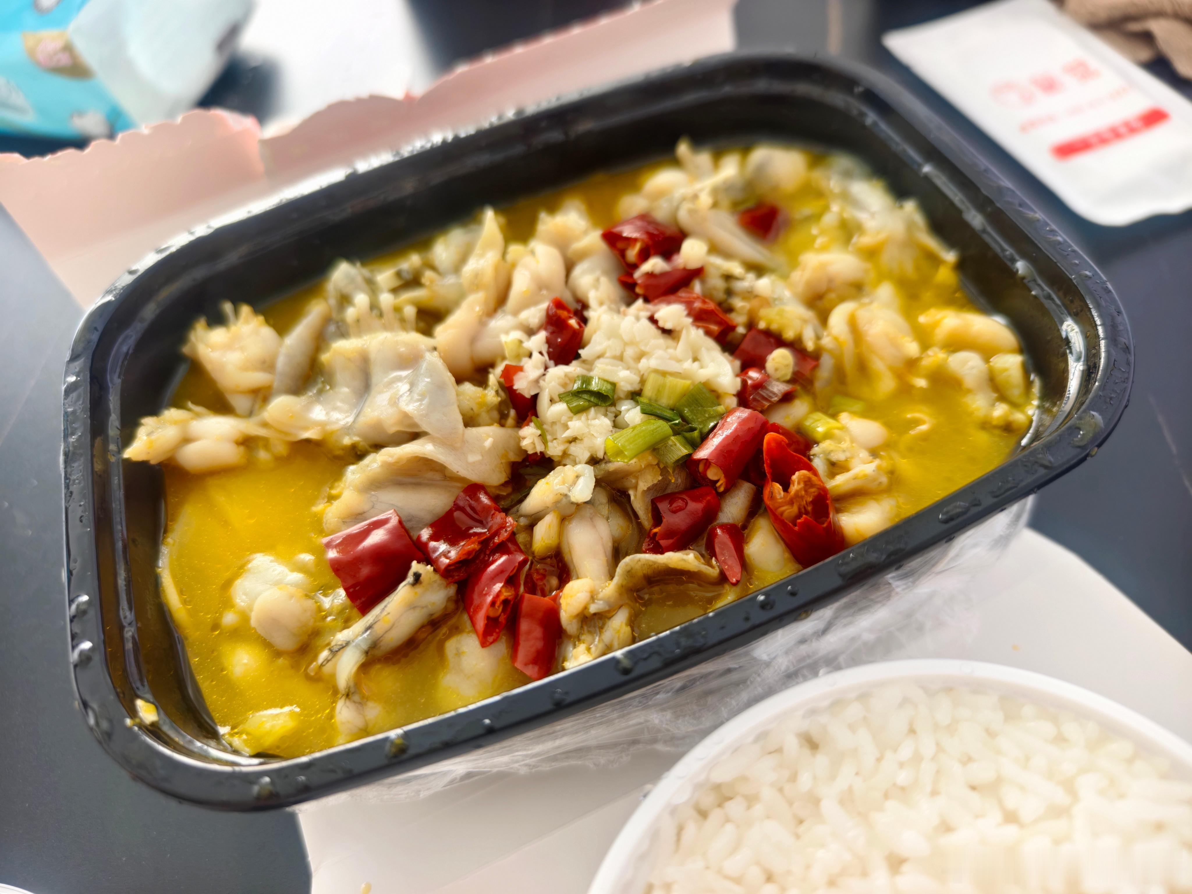 天下确实有白吃的午餐，就是得付出点代价。差点饿趴下[汗]​​​