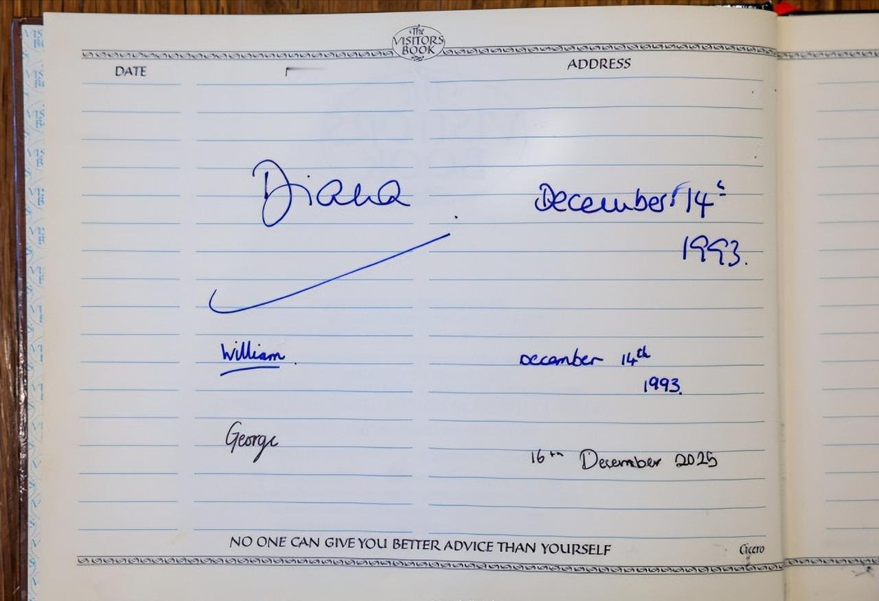 戴安娜王妃、威廉王子、乔治王子，祖孙三代在一张签名簿上团聚了！1993年12月