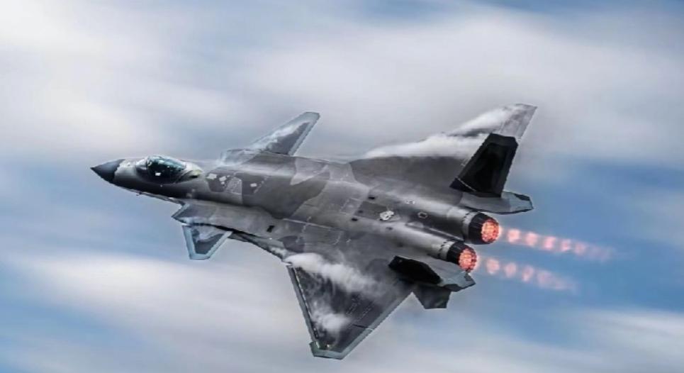 今天的中国这么强大,在很多人眼里看来,尤其是西方人眼里看来,实际上是很反常的。从