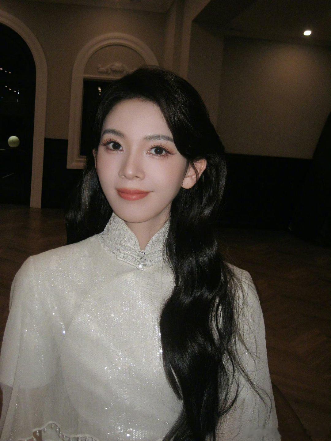 陈瑶认为自己演技很好我家那闺女三十七个角色用心交付，陈瑶不疾不徐，用作品慢慢证明