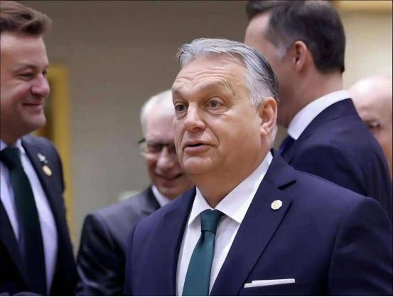 欧盟这内部算是彻底闹掰了，法国外长直接当着全世界的面，把匈牙利骂成“叛徒”，甚至