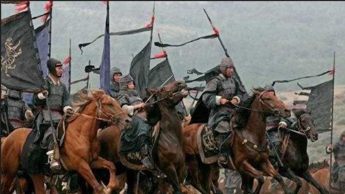 古代历朝历代总是因为骑兵不如游牧民族而吃了大亏，为什么国家不强制多养马来解决这个