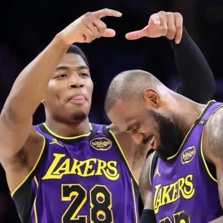 据NBA内幕记者费舍尔报道,八村塁可能要誓死追随詹姆斯，薪资并不是第一位。说实话