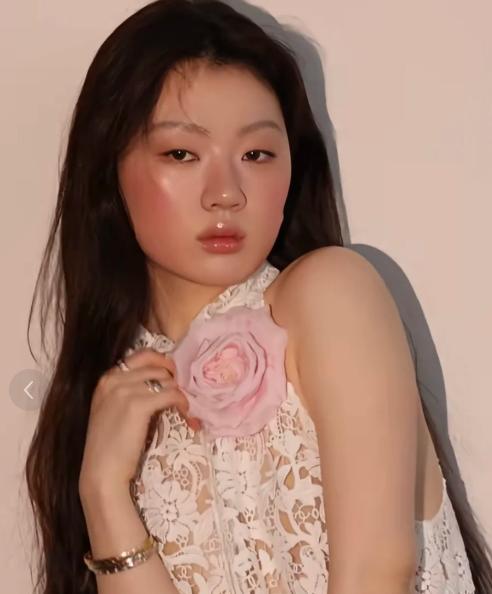 李荣浩发文我不惊讶著作权协会补发声明我也不惊讶真正让我惊讶的是，李荣浩最后那