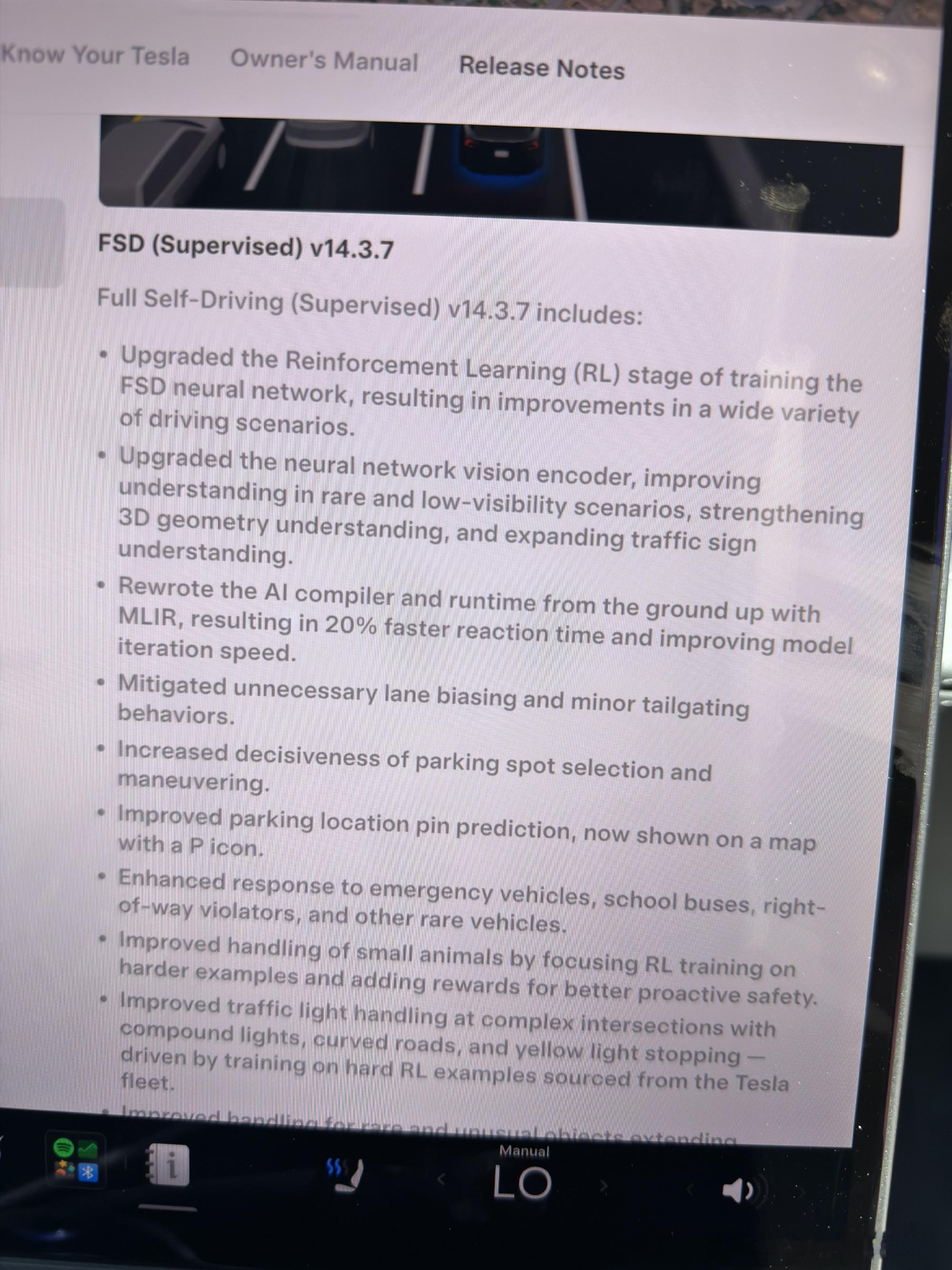 特斯拉FSD又要升级了，北美已经有车主收到v14.3.7的推送。新版本...