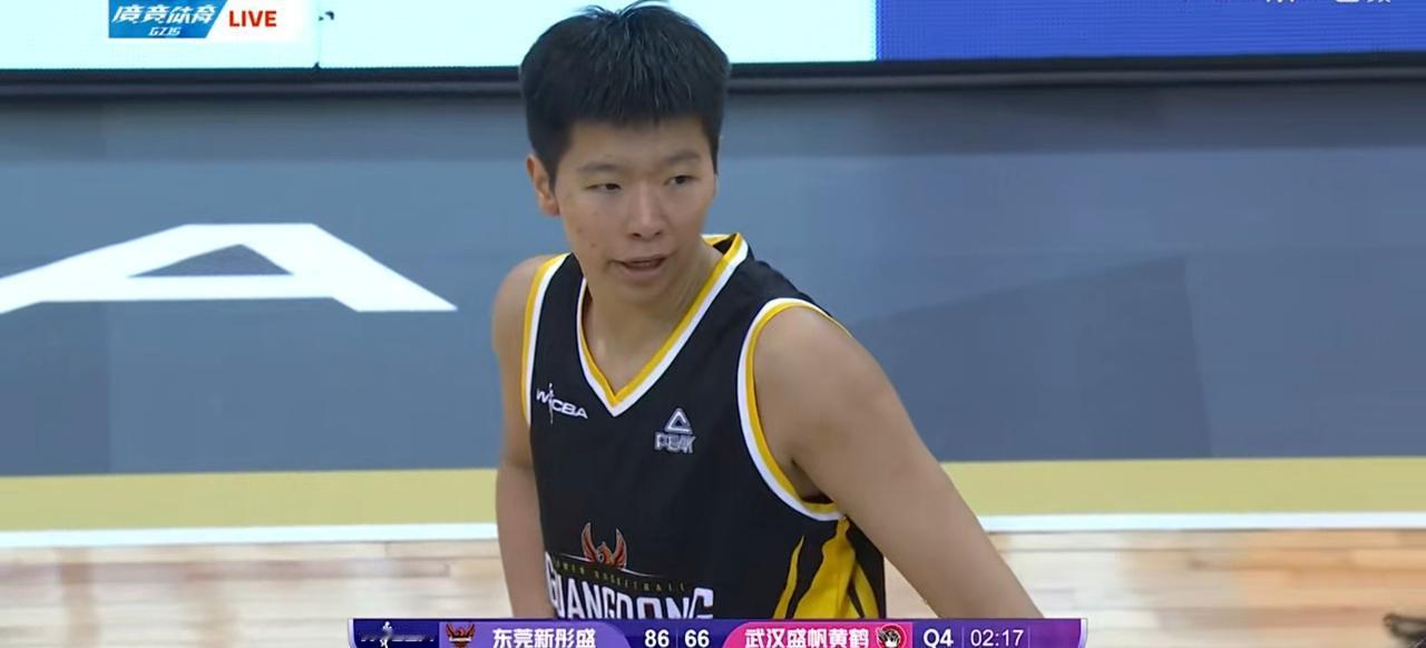 12月16日晚的WCBA比赛太精彩了！广东东莞女篮以90：68战胜武汉女篮。首局