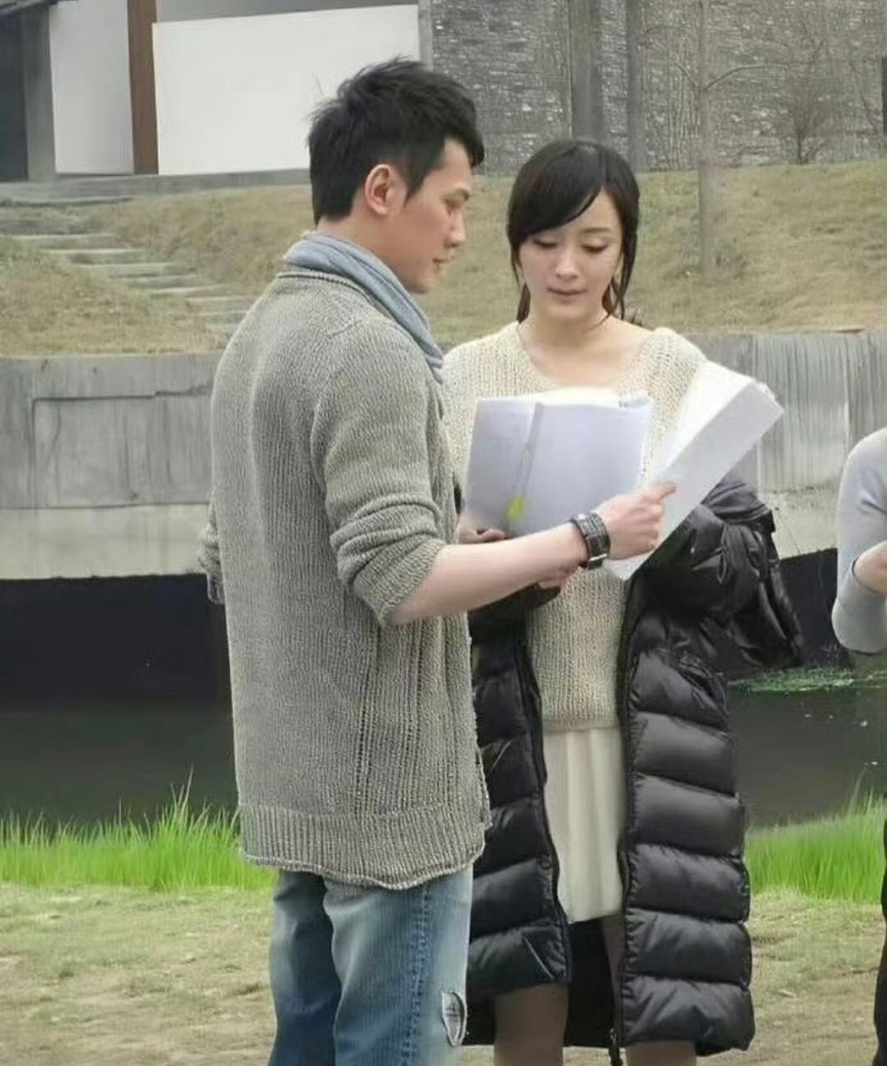 杨幂早期居然就长这样了，不愧是内娱神颜啊。