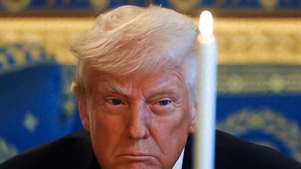 撑不住了！美国深夜求饶伊朗，当场被拒：晚了！3月3日凌晨，美国彻底破防，放