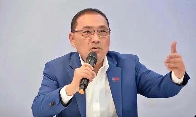 侯友宜告诫全党“郑丽文坚持九二共识，触碰两岸统一，对国民党不利”，就是这个侯友宜