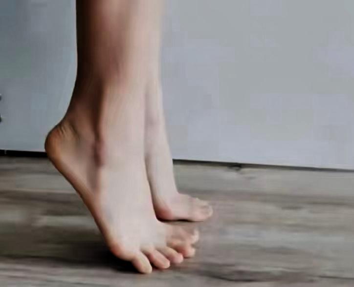 我叔，一位十里八乡闻名的老中医，语重心长地跟我说：“人身体的根，不在那些昂贵的