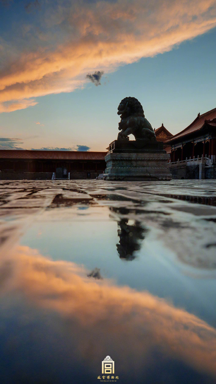 雨后的故宫：此景只应天上有，人间能得几回见！！（cr：故宫博物院）
