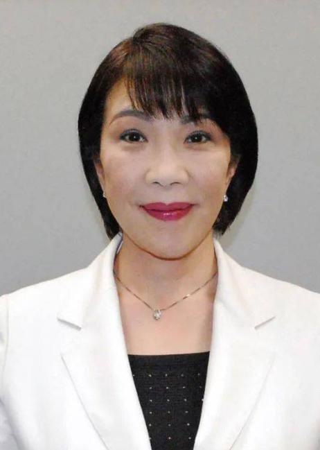 急疯了？中国055大驱巡航钓鱼岛！日本政客集体跳脚抗议！日本又抗议了。