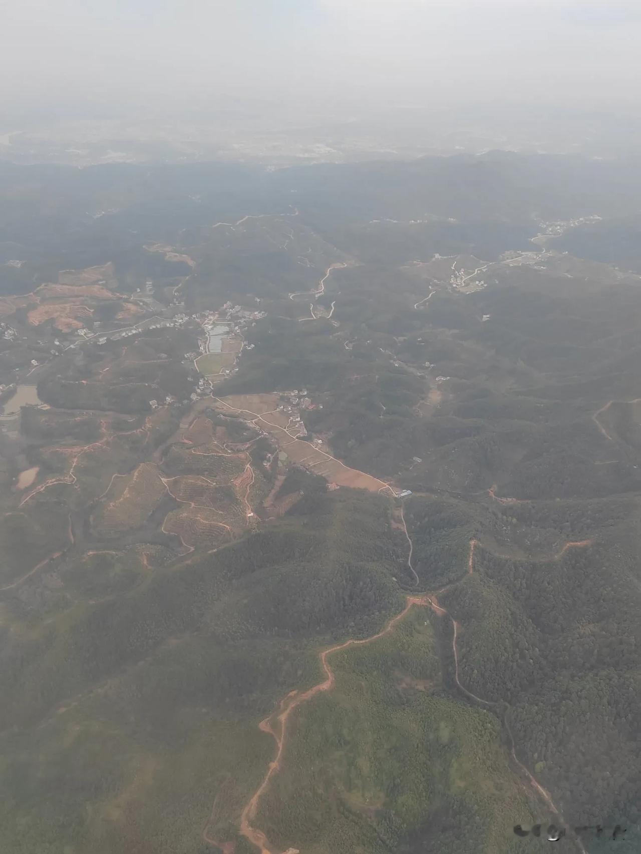 江西的山和山西的山江西的山和山西的山，这个名字有点拗口。山西，江西，都有一