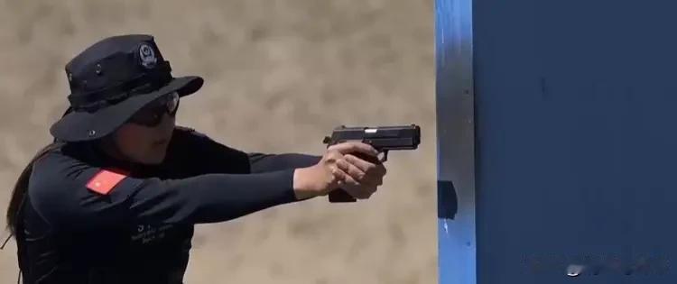 52秒105！“又酷又飒的中国女保镖”雒安琪射击夺冠在2026年全国公安特