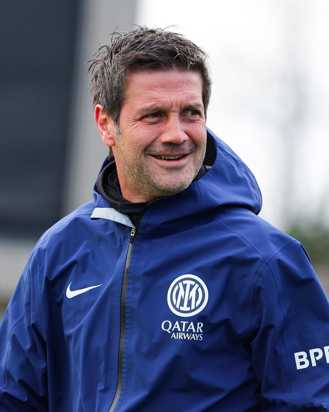 比亚辛：去年夏天确实有过阿莱格里执教的可能性，但是国际米兰说了不，转而瞄准了年轻