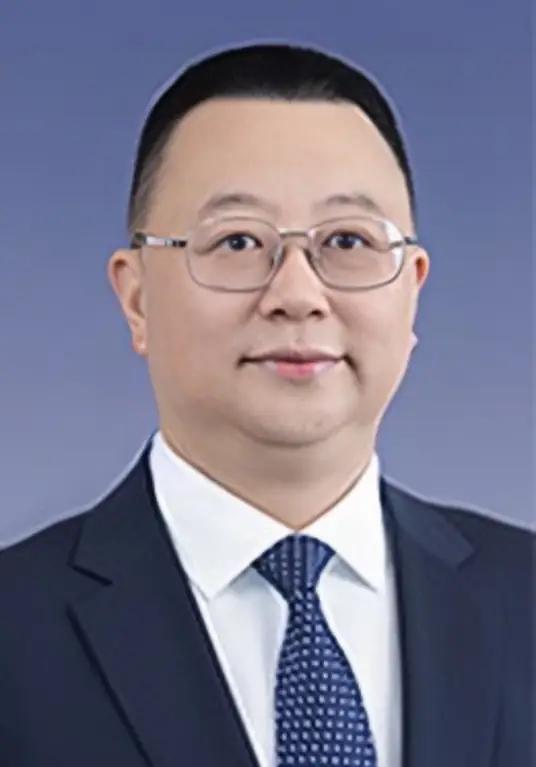 著名央企中建集团副总经理陈勇出事了！他去年才刚提拔上来，仅几个月后就被查了、根
