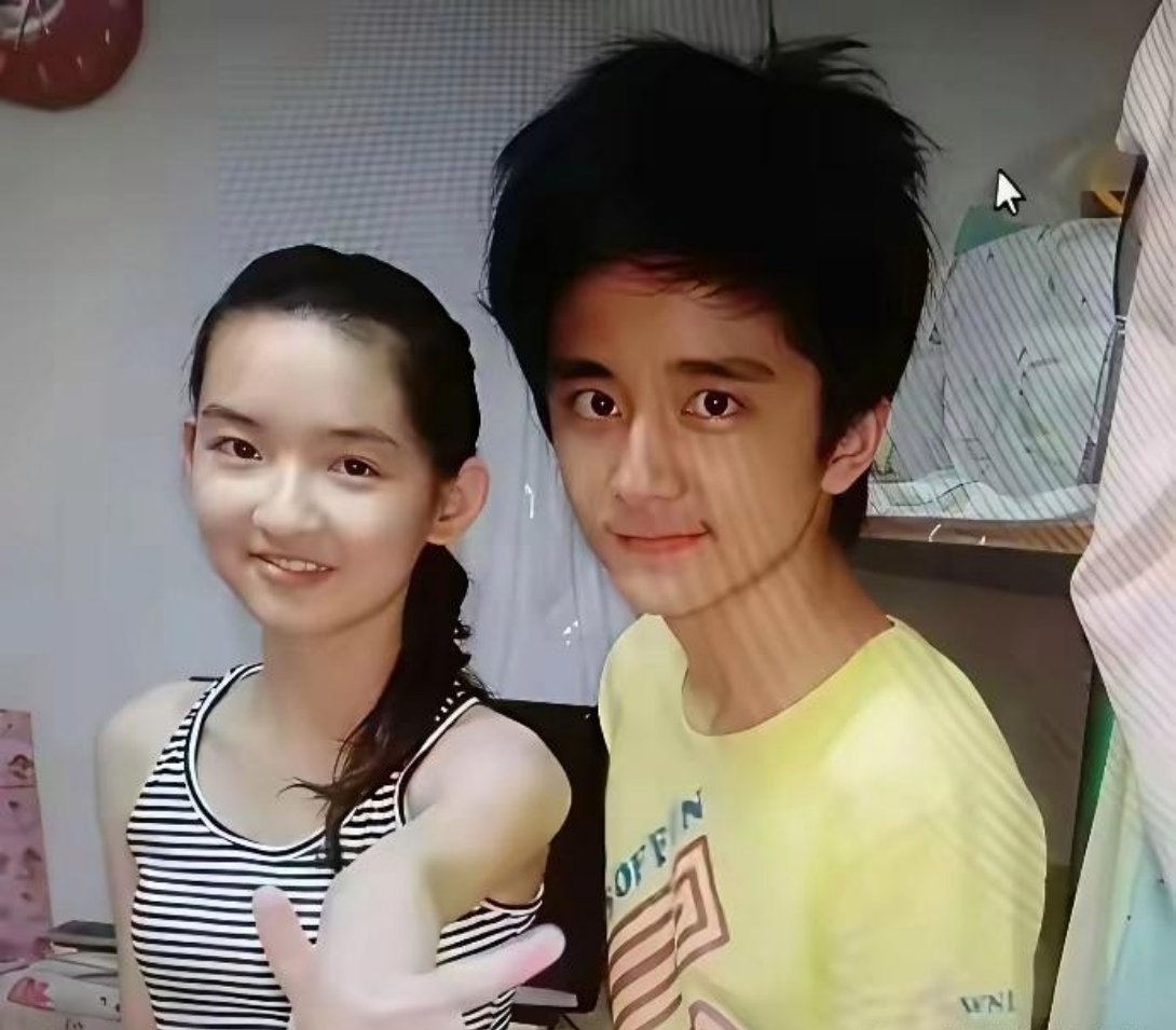 谁能想到，这模样平平的丫头，日后竟成了大明星！