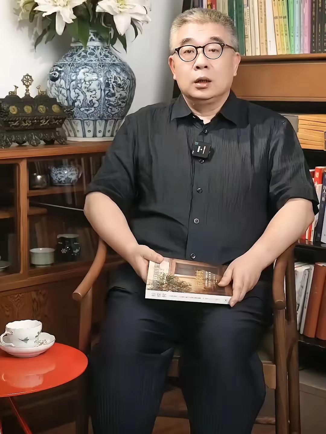 复旦大学教授钱文忠说了一段让人深思的话：“人这一辈子，只要没生大病，孩子平平安安