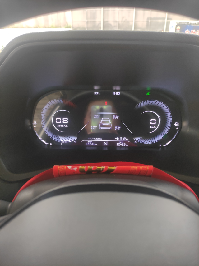 我是2022年10月份买的车当时预算就定位在8-9万之间。看过帝豪第四代，长安