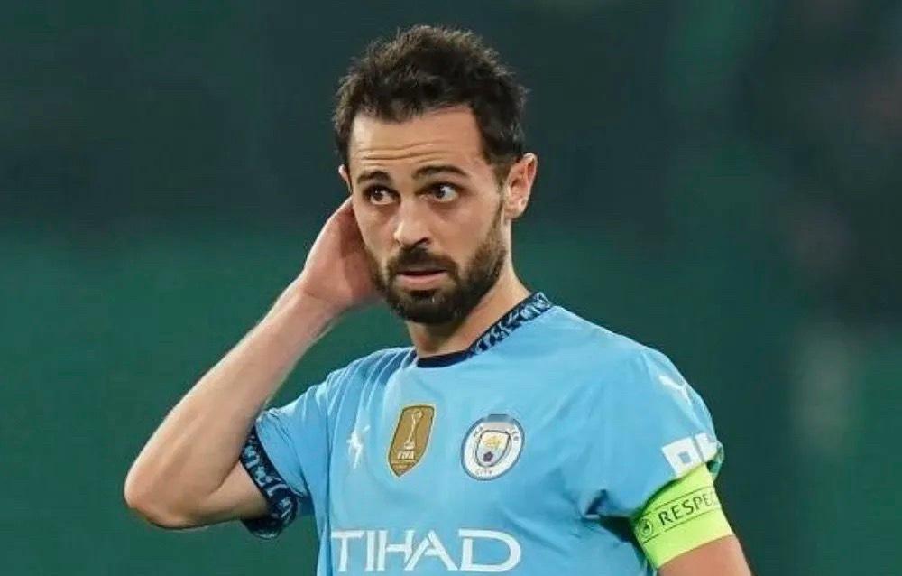 据《都灵体育报》报道，尤文图斯愿意为B席打破队内的薪资结构，而且B席也将是唯一的