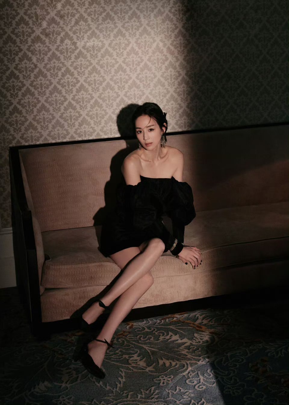 张钧甯去巴黎带了半行李箱泡面张钧甯～～张钧甯张钧甯