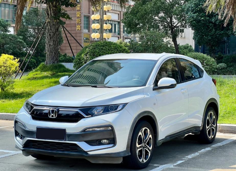 年轻人第一台SUV，我为什么选了二手本田XR-V刚工作那几年，一直想买台